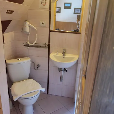 Jedla Miejsce Goscinne