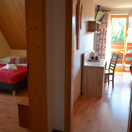 Jedla Miejsce Goscinne 3*