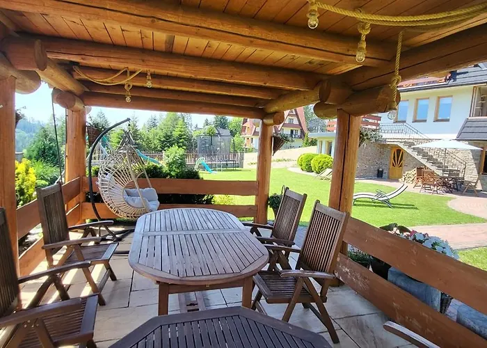Bed and breakfast Jedla Miejsce Goscinne 3*